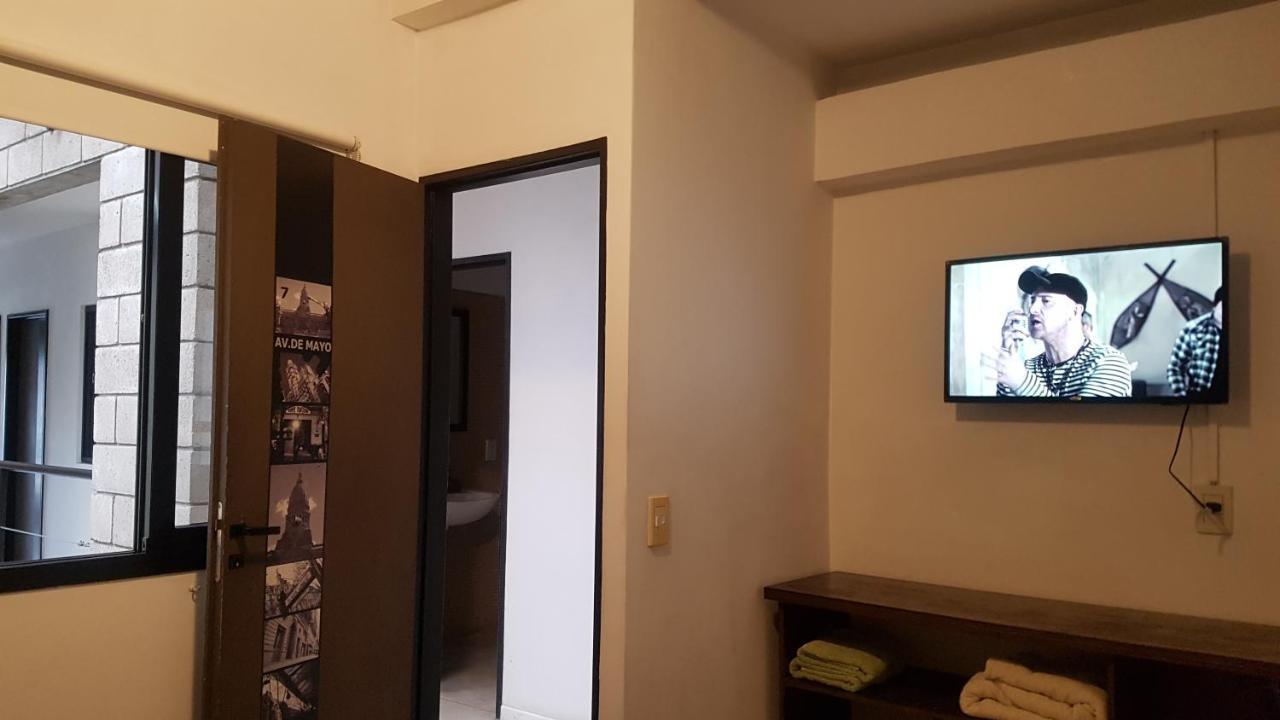 Hostel Carlos Gardel Buenos Aires Luaran gambar